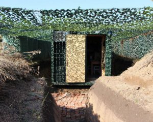 Военные показали модульное жилье от Зеленского на передовой