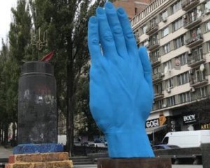 &quot;Синяя рука&quot; с бульвара Шевченко уехала в Николаев