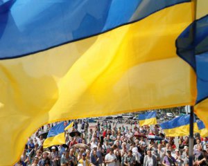 83% українців вважають себе патріотами – опитування