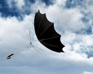 Завтра в Україні очікується штормове попередження