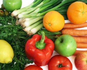 Організм б'є тривогу: назвали 10 ознак нестачі вітаміну  С