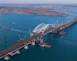 Созданный, чтобы все уничтожить: с Крымским мостом произошла новая беда