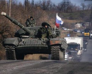 На Донбасі Росія посилює війська забороненою зброєю
