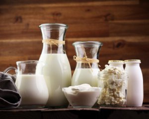 Чому в Україні молоко коштує дорожче, ніж у Польщі