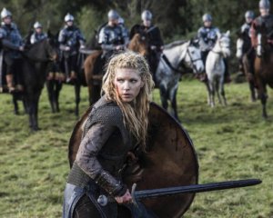 Для чого вікінги брали жінок у походи