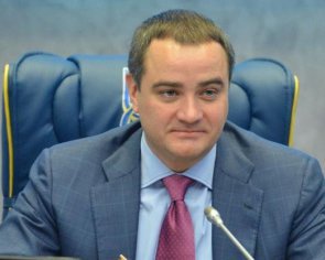 НАПК приняло решение об отсутствии конфликта интересов в Павелко