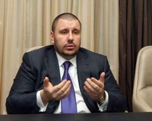 Суд снял арест с имущества министра-беглеца Клименко