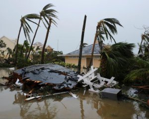 2,5 тыс. пропавших без вести: рассказали о страшных последствиях урагана &quot;Дориан&quot;
