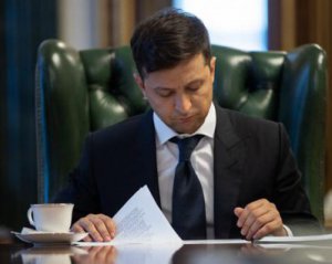 Зеленский ветировал Избирательный кодекс, принятый бывшим парламентом