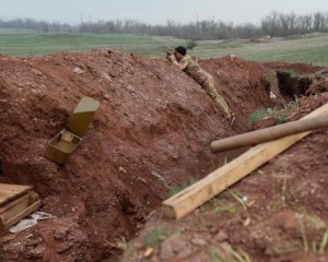 На Донбасі готуються до відведення військ