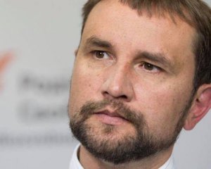 В'ятрович пішов із Інституту нацпам'яті