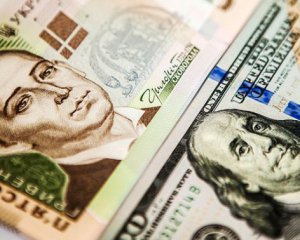 Доллар, минималка и цены: чего ждать украинцам в следующем году