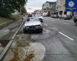 П&#039;яний водій на палаючому BMW їздив нічним Києвом
