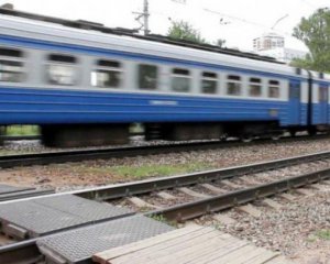 Поїзд убив трьох людей у Запорізькій області
