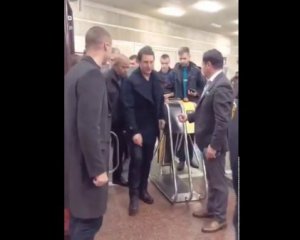 Тома Круза побачили в київському метро