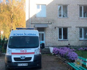 На двох весіллях в одній області стались масові отруєння