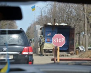 Як змінилися правила перетину лінії розмежування на Донбасі