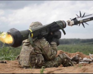 США официально начинають продавать Украине комплексы Javelin