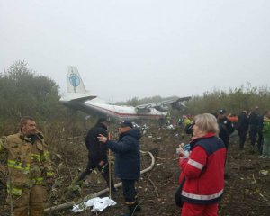 Авария самолета под Львовом: три человека погибли