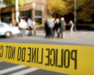 Чоловік розстріляв 9 людей у барі, четверо загиблих