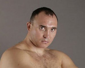 42-річний росіянин погодився битися проти Усика