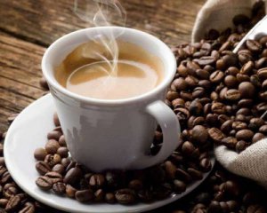 Чому і в якій кількості корисно пити каву
