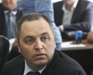Адвокаты Порошенко связали Портнова с ФСБ