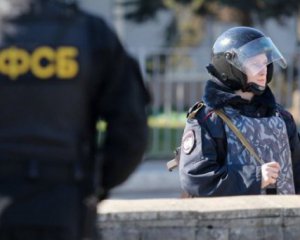 В окупованому Криму нові обшуки, забрали активіста