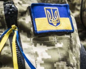 На Донбасі підірвалися українські військові