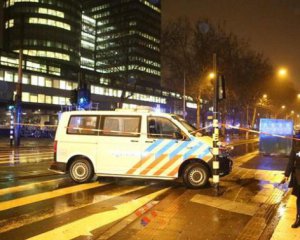 В Амстердаме мужчина расстрелял директора и работника ресторана