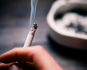 Переход на более безопасные альтернативы положительно влияет на личные отношения курильщиков - исследование