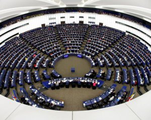 Європарламент погодився відтермінувати Brexit