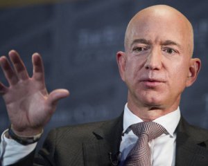 Основатель Amazon за сутки потерял почти $7 млрд