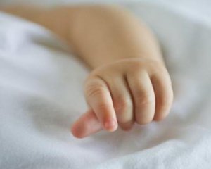 Відмовилися від щеплення: у 2-річної дитини виявили поліомієліт