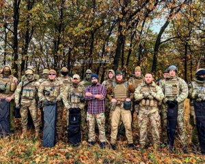 Добровольці знаходяться в Золотому зі зброєю нелегально - штаб ООС