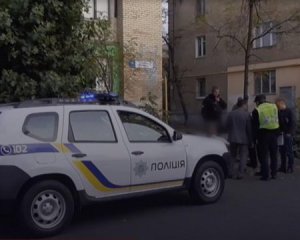 У Києві чоловік обстріляв перехожу