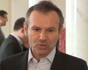 Вакарчук: Не можем идти на разведение войск - это же очевидно