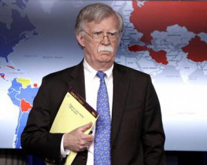 Вместо Болтона на слушания по поводу импичмента Трампа придет его адвокат