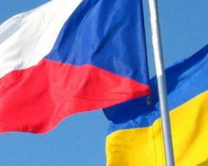 У президента Чехії відхрестилися від скандальної заяви про російський Крим