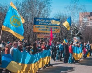 Донбасс нужно украинизировать - соцопрос