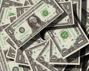Правительство ожидает дешевого доллара: какой курс заложили в бюджет