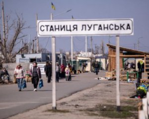 В Станице Луганской завершили подготовительные работы по восстановлению моста