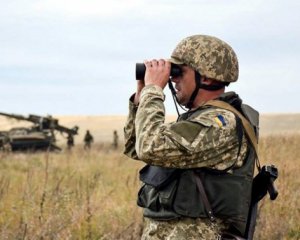 Украинские военные занимают новые позиции в Петровском - штаб
