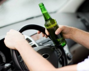 Скільки п'яних водіїв зупиняють в Києві: дані вражають