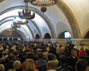 У метро запровадили нові правила