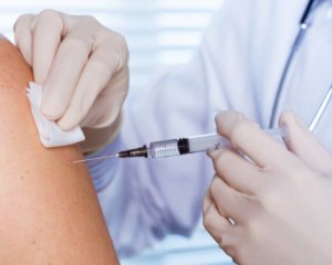 ПЦУ закликала людей вакцинуватись