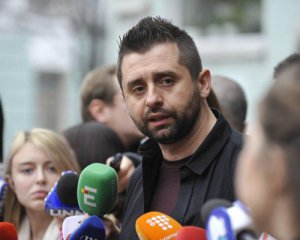 Арахамія сказав, у якій фракції з'явиться виключена депутатка