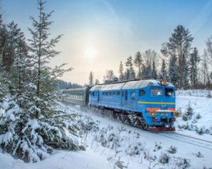 На зимние праздники назначили дополнительные поезда