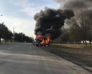 На ходу загорілась поліцейська машина