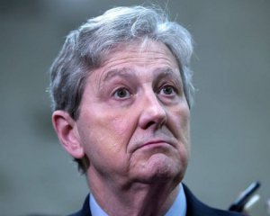Україна може бути причетною до кібератак на виборах президента США - Кеннеді